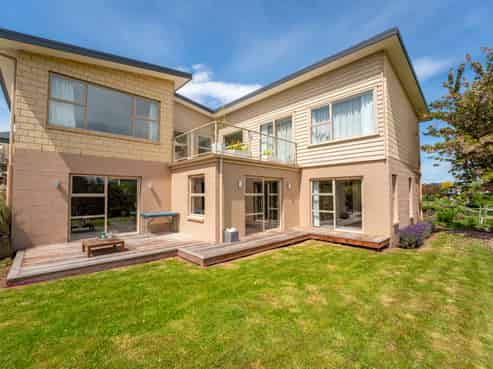 5 Hunter Hills Drive, Gleniti