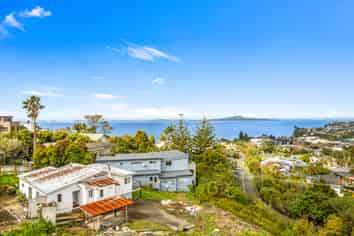 9 Carlisle Road, Torbay