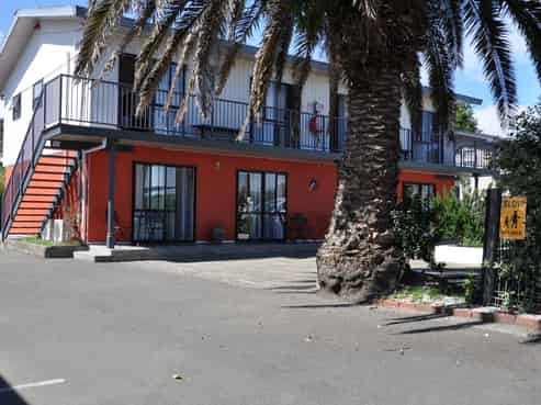 Balmoral Motel - Owners Say Bring All Offers!