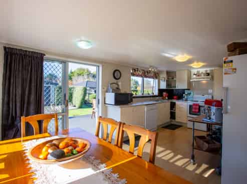 38 Ruahine Street, Dannevirke