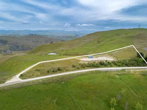624 Old Hill Road, Porangahau