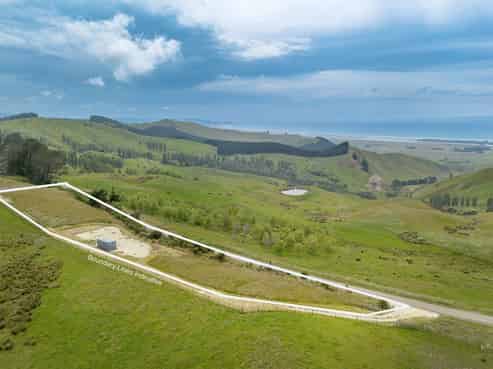 624 Old Hill Road, Porangahau