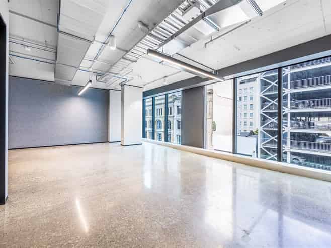 Premium podium office in Pacifica Tower