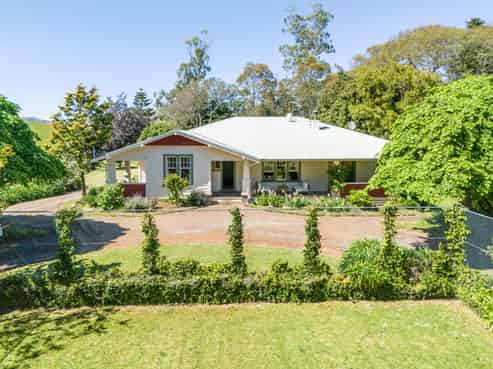 1911 Middle Road, Poukawa