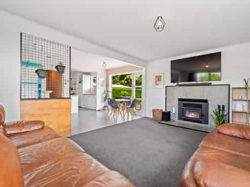 31 Martin Street, Utuhina