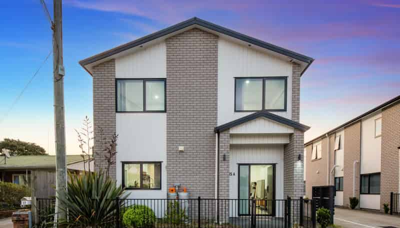 15A Arney Road, Ranui