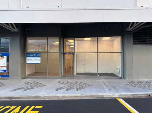 Retail/Office Space on Thorndon Quay – Car Parking, High Visibility