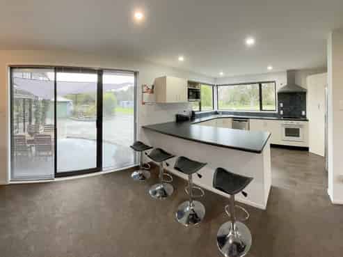 729 Makerua Road, Tokomaru
