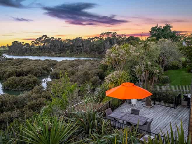 39 Kent Terrace, Riverhead