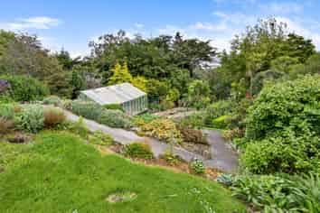 27A Elliffe Place, SHIEL HILL