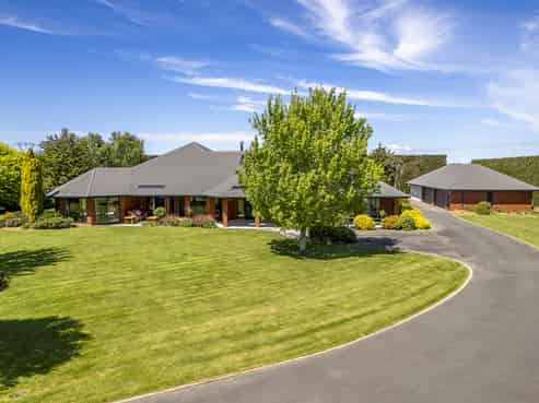 16 Knights Road, Rolleston