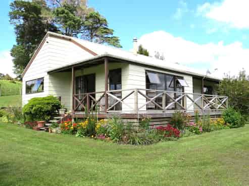 373 Broadwood Road, Herekino