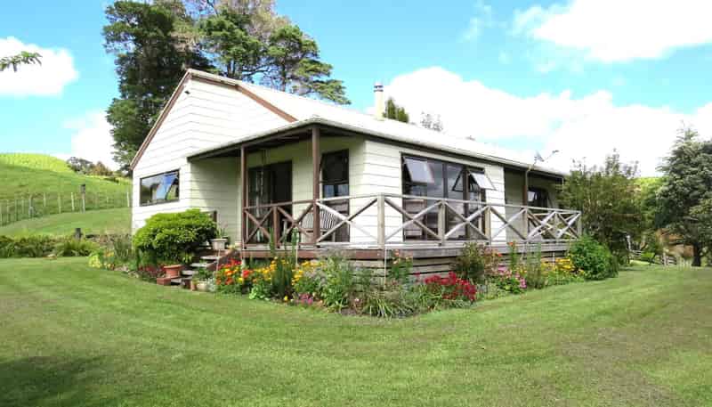 373 Broadwood Road, Herekino