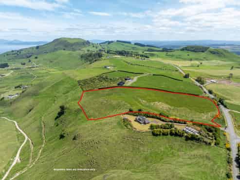 53 Whakaroa Road, Kinloch
