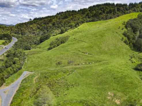 Lot 1 3315 State Highway 2, Waitakaruru