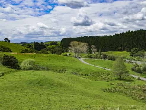 Lot 1 3315 State Highway 2, Waitakaruru