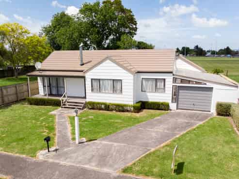 29 Mahana Road, Ngatea