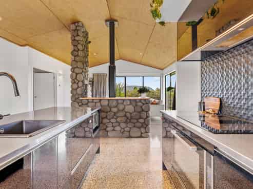 19 Lacebark Drive, Kinloch