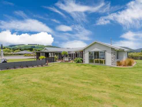19 Lacebark Drive, Kinloch