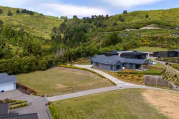 69 Kittyhawk Drive, Kinloch