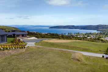 69 Kittyhawk Drive, Kinloch