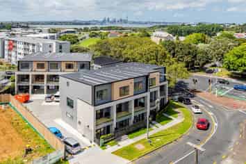 3/70 Killarney Street, Takapuna