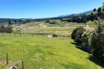 142 Edward Street, WAKEFIELD