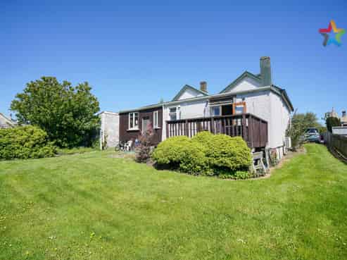 350 Ettrick Street, Georgetown