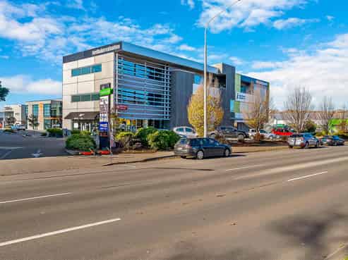 8% Net Return – Owner Wants Sold!