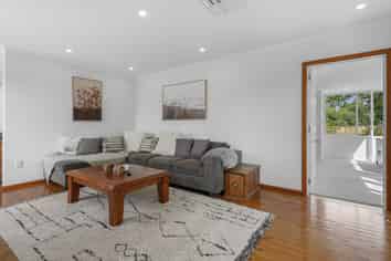 1771 Cust Road, Cust