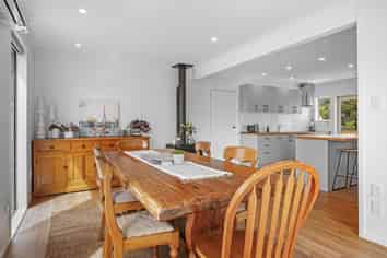 1771 Cust Road, Cust