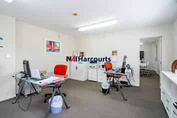 Live/Work Opportunity - Office/Warehouse