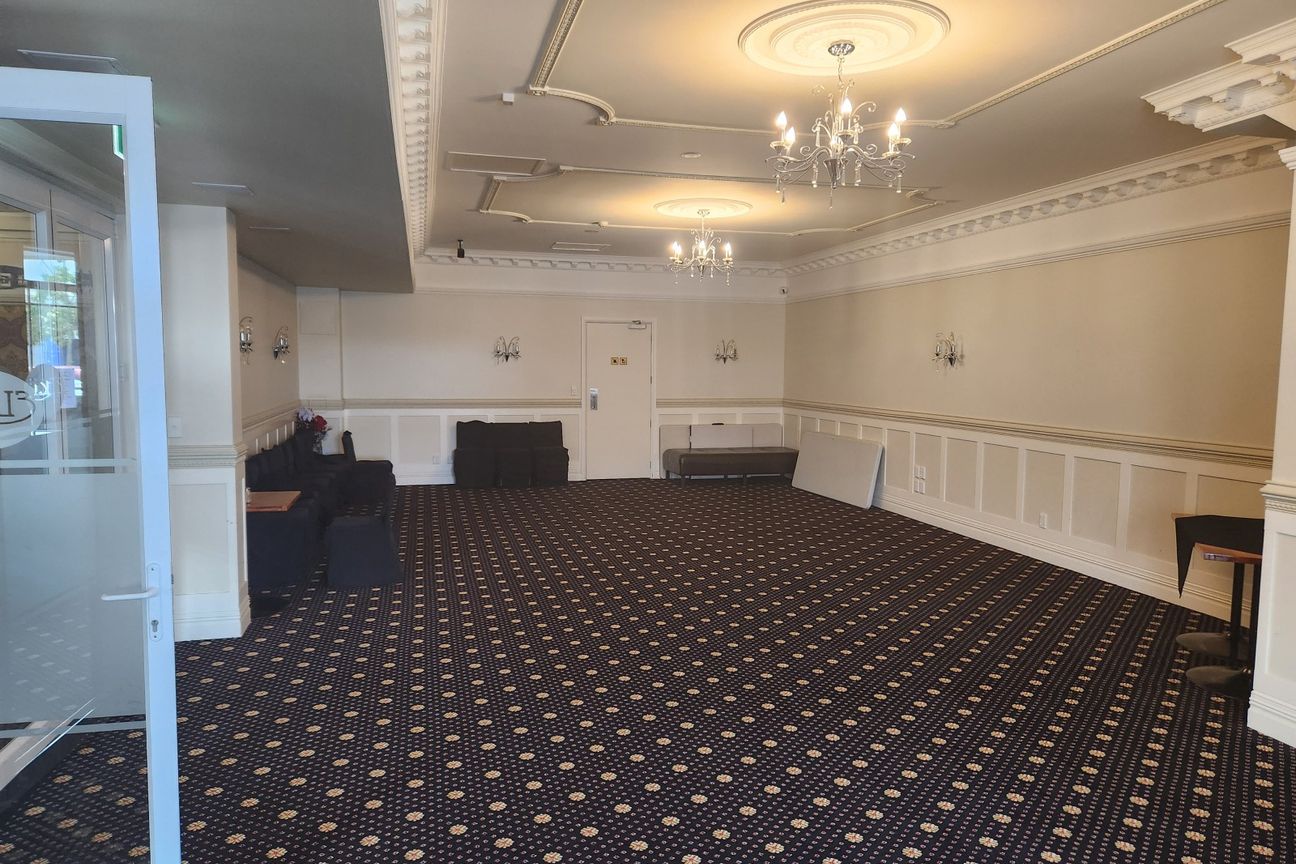Office Space for Lease - Tuakau Hotel - Bild 3