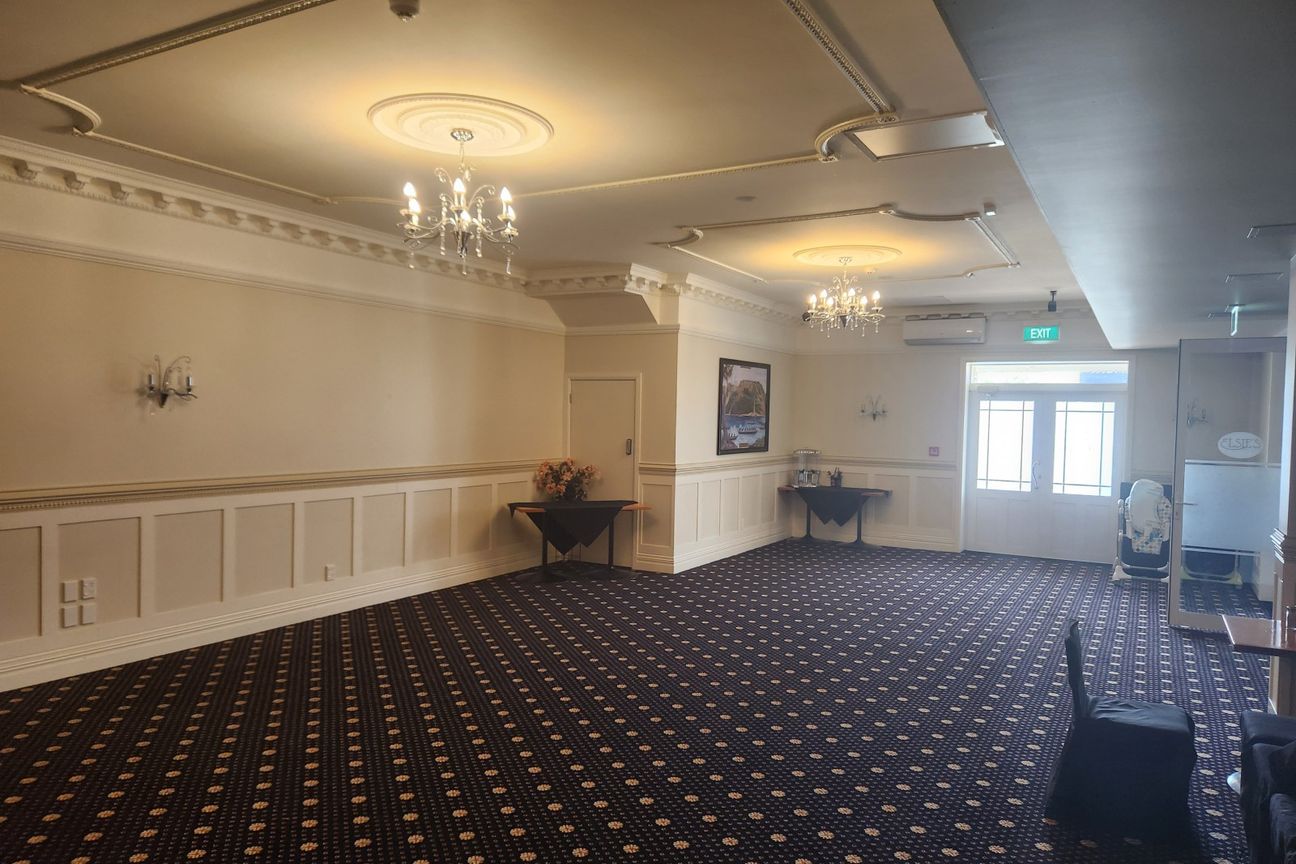 Office Space for Lease - Tuakau Hotel - Bild 2