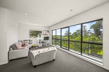 Live/work unit with estuary views
