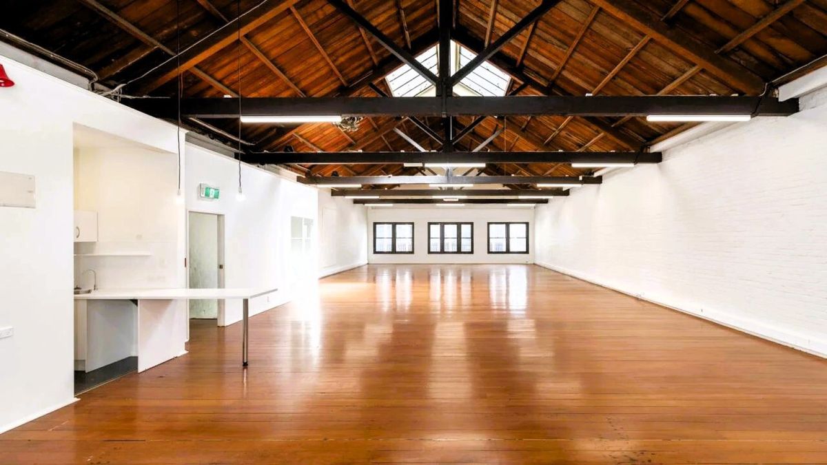 Unique & Rustic-Chic Office | 218 m²