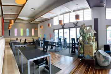 Modern 372m2 F & B with 140m2 Courtyard | Rosedale