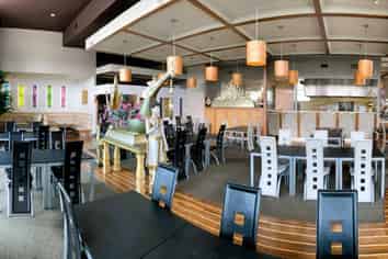 Modern 372m2 F & B with 140m2 Courtyard | Rosedale