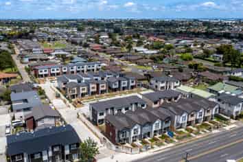 96-102 Walmsley Road, Favona