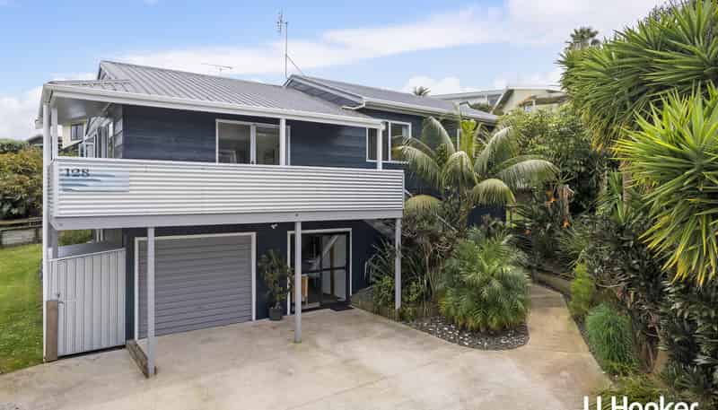 128 Athenree Road, Athenree