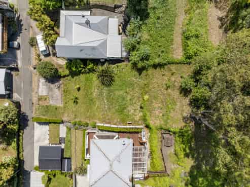 1A Little Burke Street, Hospital Hill