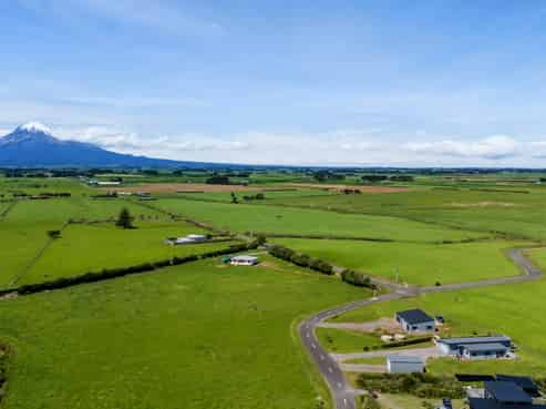 188B Lower Arawhata Road, Opunake