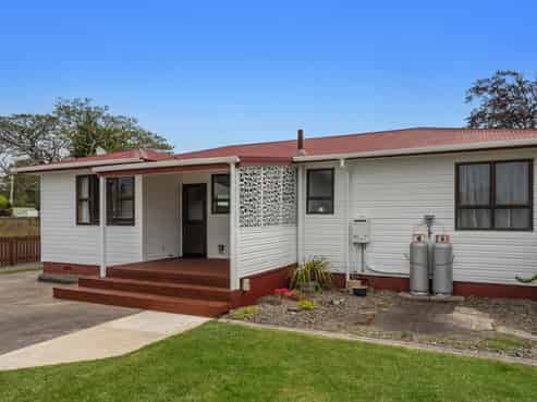 65 College Road, Edgecumbe