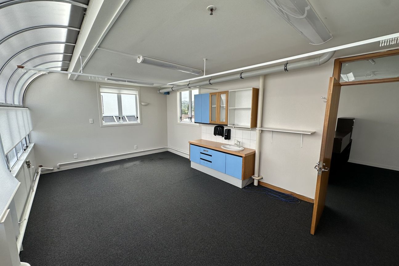 Perfect Workspace Available: 72sqm Office - Visning 3