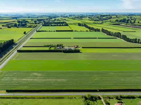 4901 West Coast Road, Sheffield