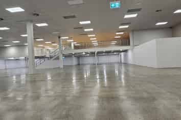 Bulk Retail/Exposure - South Mall