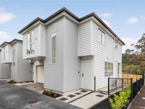 25A Scarlet Drive, Ranui
