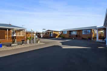 MOTEL WITH GREAT POTENTIAL