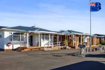 MOTEL WITH GREAT POTENTIAL