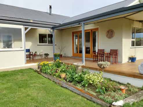 4352 Sutton-Clarks Junction Road, Shannon